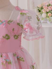 SHEIN 女婴幼儿 0-3 岁优雅公主花卉网眼泡泡袖粉色连衣裙，春夏 - 粉色 - 查看 6