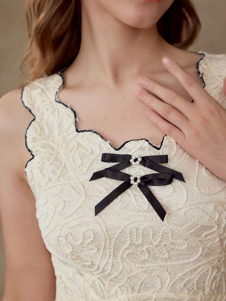 CONTRAST LACE BOW DRESS