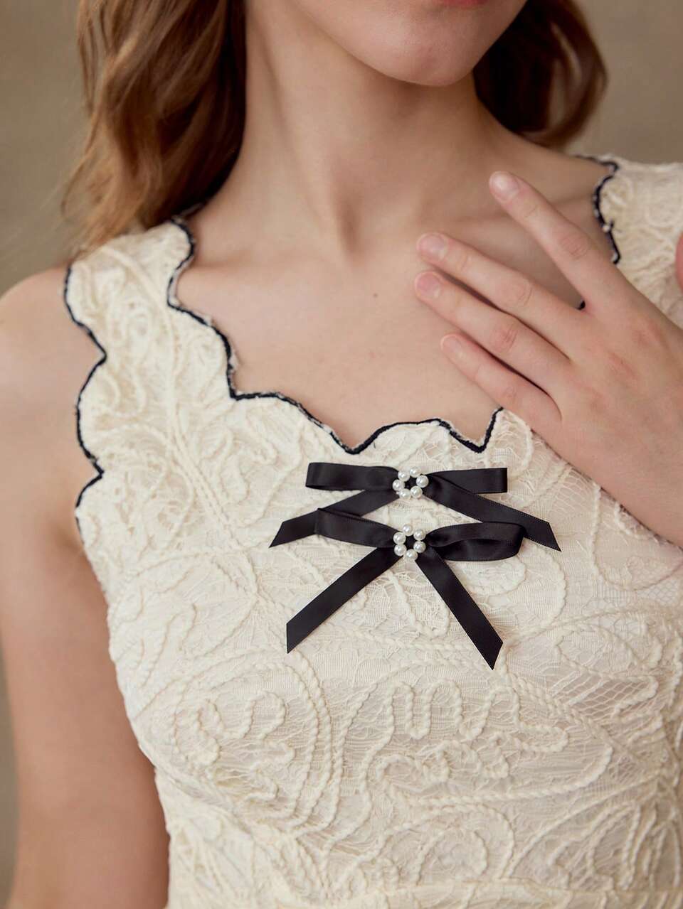 CONTRAST LACE BOW DRESS