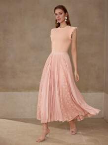 MOTF PREMIUM CONTRAST LACE PLEATED SKIRT - Pink - View 4