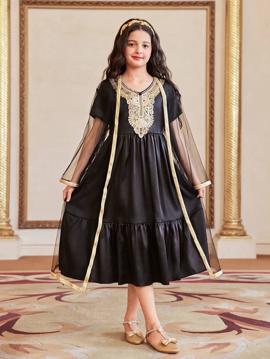 SHEIN Set de 2 piezas con vestido de niña preadolescente bordado con lentejuelas y chaqueta con superposición de malla - Negro - Ver 1