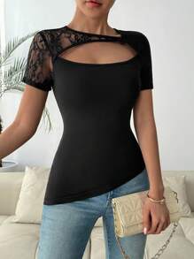 Chiquease T-shirt noir avec dentelle contrastante et ajouré, style minimaliste mode décontractée pour tous les jours