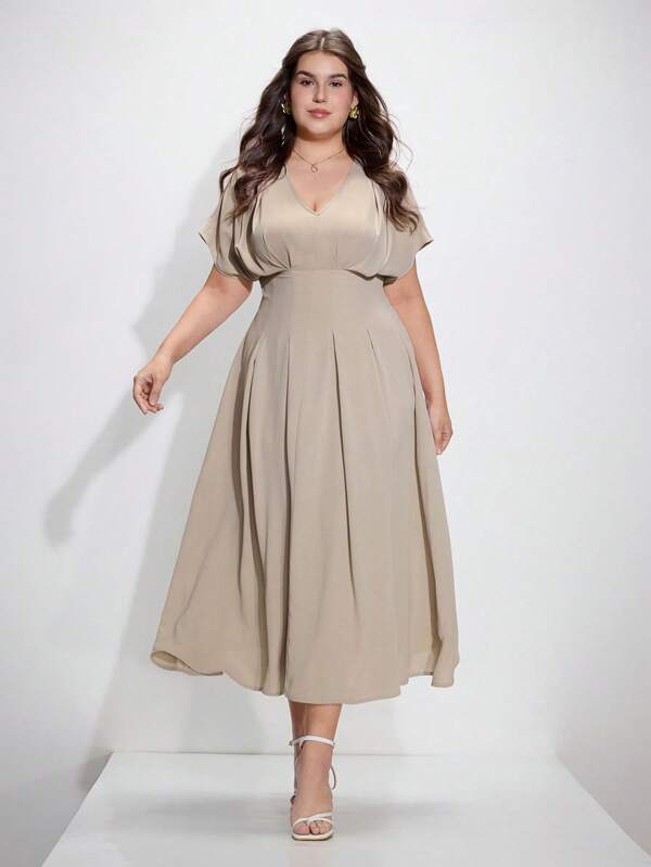 SHEIN MOD Plus Size Plus Size Bat-Wing Sleeve Midi Dress,Graduation Dress,Birthday Dresses For Women