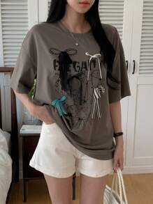 DAZY Camiseta de manga corta con decoración de lazo, estilo de moda callejera de verano para mujer, ropa de vuelta al colegio