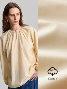 Ontre Camisa feminina com botões de metal vintage, mangas bufantes e design de punho, cor damasco para primavera/verão - Damasco - Ver 2