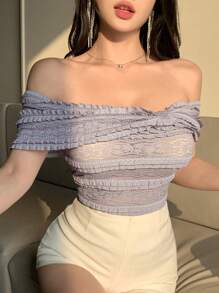 DAZY Camiseta de verano nueva de mujer con hombros descubiertos, texturizada y ajustada