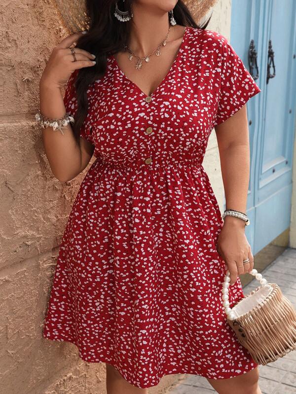 SHEIN VCAY Plus Size Vacation Floral Print Batwing Short Sleeve V-Neck Dress,Beach Dress Sundress,Holiday Outfits Boho