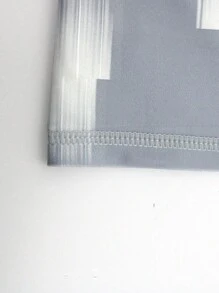 Manfinity Swimmode Men's Geometric Print Raglan Sleeve Surfing T-Shirt Man Swim Trunks,Hawaiian - Grey - View 7