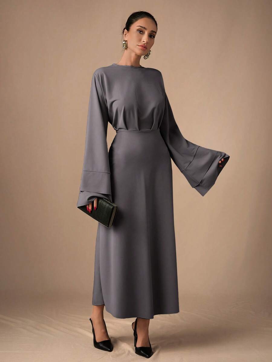 EURMUSE Elegant Commuter Simplistic Solid Color Bell Sleeve Long Dress - Dark Grey - View 1