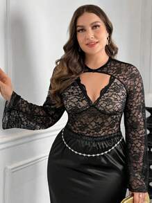 SHEIN Privé Áo thun hở vai tay dài thiết kế khoét sâu cổ chữ V ren đen cho lễ hội âm nhạc ngày lễ tình nhân dành cho nữ, thanh lịch khi đi làm, đi làm, đi nghỉ, trà chiều, hẹn hò, hòa nhạc, tiệc tùng, ins phổ biến retro đại học, chụp ảnh bãi biển - màu đen - Xem 4