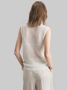 Ontre Vintage Boho Style Women Sleeveless Hollow-Out Crew Neck Knit Top, Solid Color