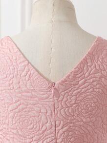 SHEIN Leap Crew Tween Girls Elegant Gold Thread 3D Floral Lace Trim Ruched Tiered Ruffled Cap Sleeve V-Neck A-Line Dress - Pink - View 8