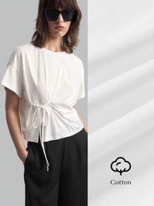 Ontre Camiseta casual de mujer blanca con cuello redondo, manga corta y cintura con lazo, ideal para vacaciones primavera 2025, abrigo casual de otoño, camiseta blanca