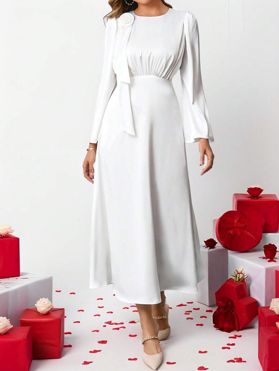 SHEIN Clasi 情人节，优雅女士白色长袖丝缎立体花卉褶皱收腰鱼尾下摆A字裙秋冬季适合各种场合 - 白色 - 查看 1