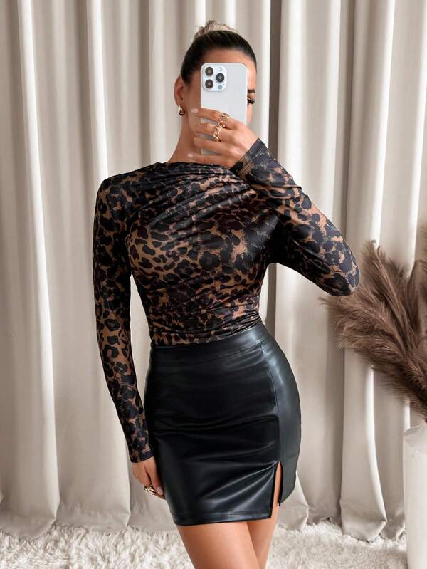 Lavishia Tricou casual de damă cu gât înalt cu model leopard pentru toamnă