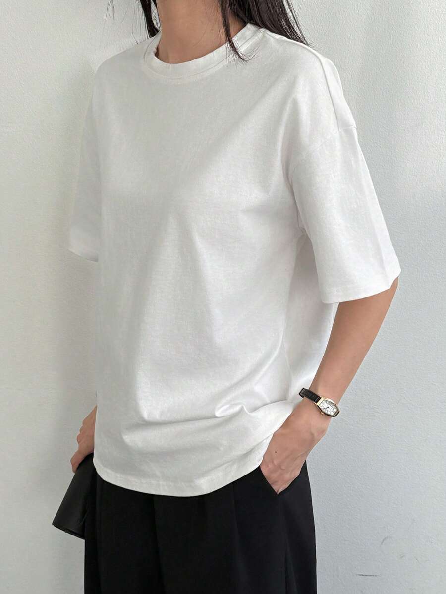 DAZY 女士纯色圆领短袖休闲T恤，秋季新款宽松款式 - 白色 - 查看 1