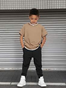 青少年男孩休闲立领 T 恤和运动裤 2 件套，男孩服装套装 - 卡其色 - 查看 7