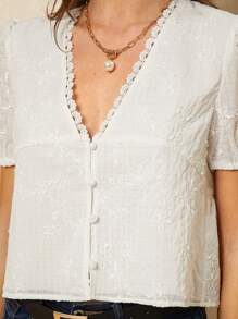 Poéselle 女式衬衫 纹理刺绣面料短衬衫 女士休闲商务纯色刺绣泡泡袖衬衫 夏季上衣 夏季女式波西米亚风女式上衣 女式衬衫 短款上衣 外出上衣 白色上衣 女式衬衫 短款女式上衣 夏季西部装女式 春季女式白衬衫 波西米亚风上衣 节日可爱上衣 办公室女式音乐会女式上衣