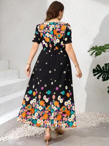 SHEIN Clasi Plus Size Women's Contrast Lace Short Sleeve Graphic Print Holiday Dress, Romantic Dress, Elegant Dress, Women's Spring Clothing, Bohemian Dress
