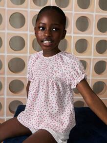 THE HAPPY LOOK Young Girls' Ditsy Floral Puff Sleeve Casual Shirt For Vacation