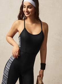 VARSITIE Black & White Retro Pattern Hollow-Out Back Skinny Yoga Jumpsuit - Black and White - View 4