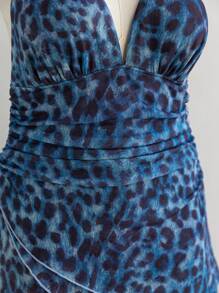 Soleia Vestido de vacaciones/vuelta al colegio con estampado floral y de leopardo, escote halter y espalda descubierta para mujer talla grande, otoño temprano