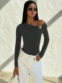 Firerie Elegant Twist Metal Decor Off Shoulder Long Sleeve Slim Fit Black T-Shirt, Chic & Modern Design, Autumn/Winter - Grey - View 4