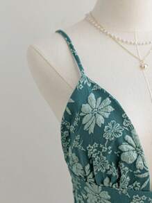 Soleia Vestido de tirantes finos con escote en V para vacaciones de mujer - Textura jacquard rojo, vestido mini elegante con espalda descubierta y línea A para fiestas, prenda interior de moda para el otoño/invierno - Verde - Ver 8