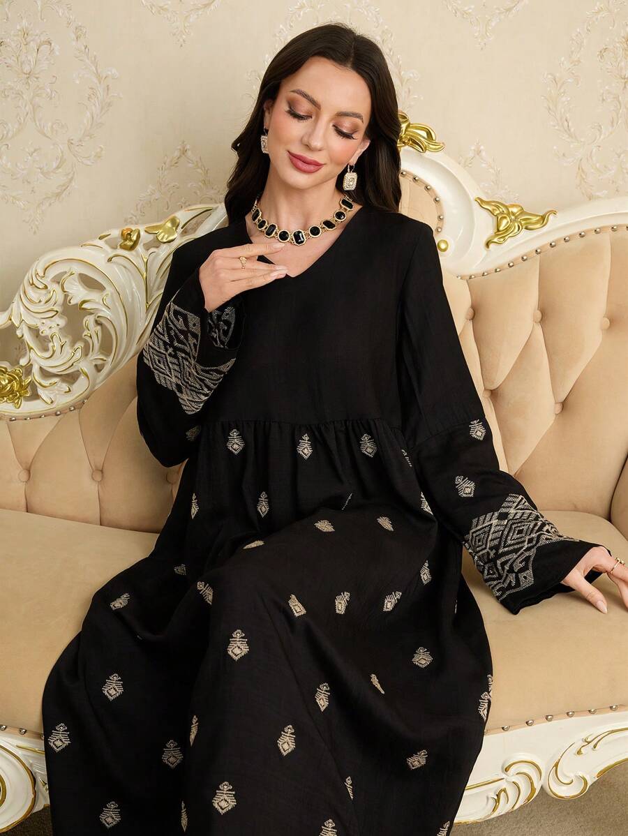 Lacomfia Women's Elegant Embroidered Long Arabian Dress,Modest - Black - View 1