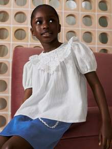 SHEIN 年轻女孩蕾丝领泡泡袖宽松白色衬衫 - 白色 - 查看 7