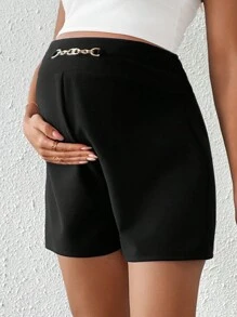 SHEIN Maternity Loose Casual Shorts With Chain Design At Waist