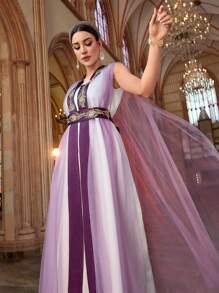 Al Najma 女士优雅刺绣网眼阿拉伯风格连衣裙