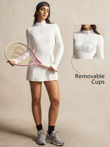 VARSITIE 白色网球风格立领长袖前拉链修身迷你连衣裙