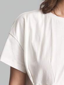 Ontre Camiseta casual de mujer blanca con cuello redondo, manga corta y cintura con lazo, ideal para vacaciones primavera 2025, abrigo casual de otoño, camiseta blanca