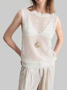 Ontre Vintage Boho Style Women Sleeveless Hollow-Out Crew Neck Knit Top, Solid Color