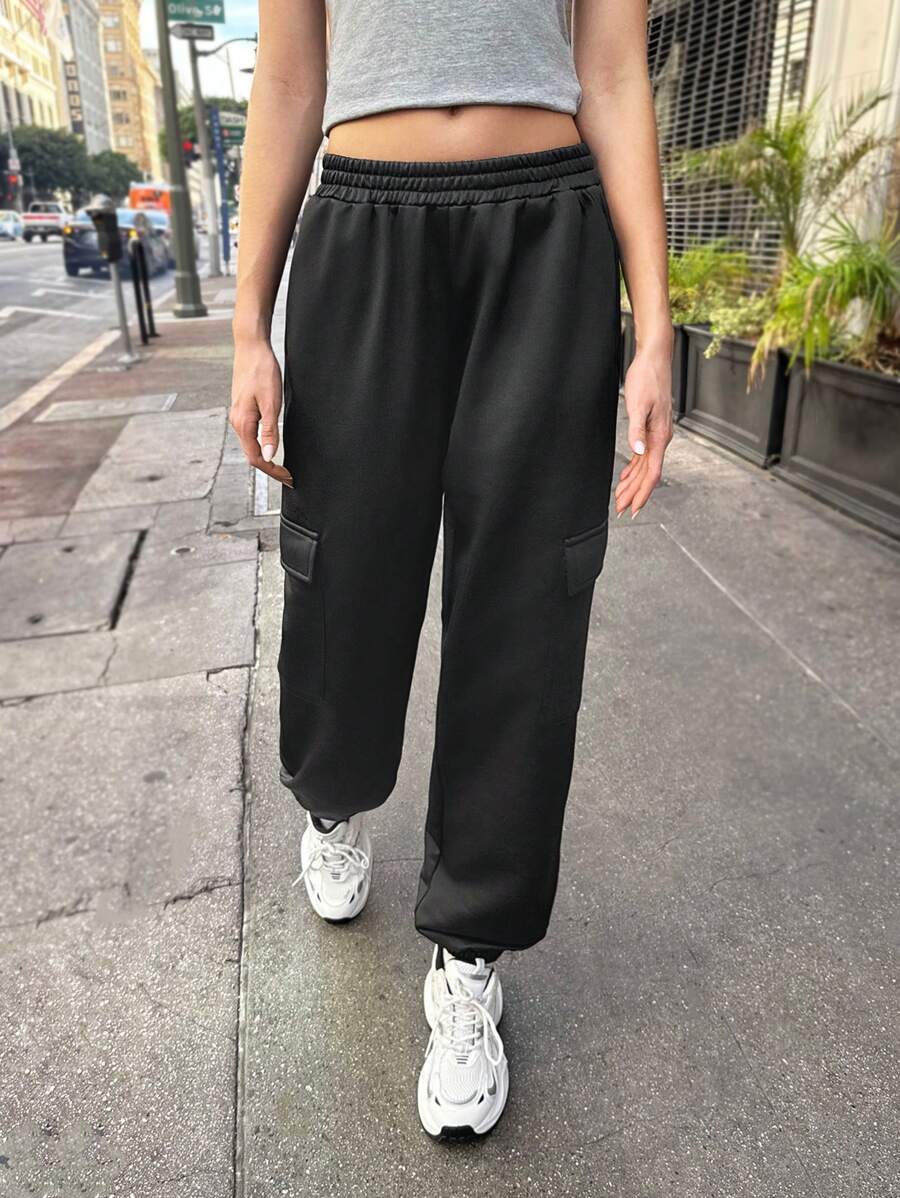 SHEIN EZwear Women's Black Knitted Elastic Waist Cargo Sweatpants