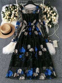 SHEIN Clasi 大码女式优雅复古玫瑰刺绣黑色网眼 A 字形派对连衣裙，长袖超长女装