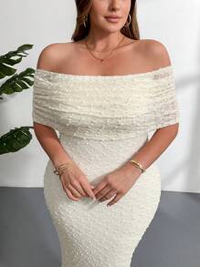 Firerie Vestido largo elegante y romántico para mujer talla grande con diseño de hombros descubiertos, tela elástica y texturizada, volante en el bajo, adecuado para primavera/verano - Albaricoque - Ver 1