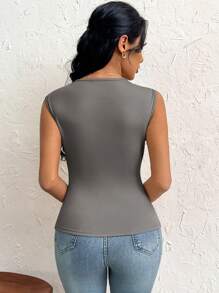 SHEIN Privé 女式盖袖修身纯色不对称下摆 T 恤上衣，简约优雅，适合日常、度假、约会、聚会