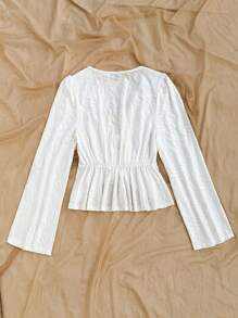 Soleia 女士度假白色纹理前开领带腰部喇叭下摆长袖衬衫，适合派对、约会、情人节、分层或单独穿着 - 白色 - 查看 6