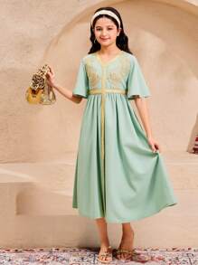 SHEIN Leap Crew Tween Girls Splice Casual Glitter V-Neck Metallic Ribbon Decor 3D Patch Dress - Green - View 1