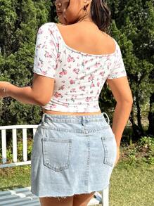 CovetEZ Camiseta corta con volantes con estampado floral menudo en rosa para tallas grandes, top lindo para primavera/verano - Multicolor - Ver 2