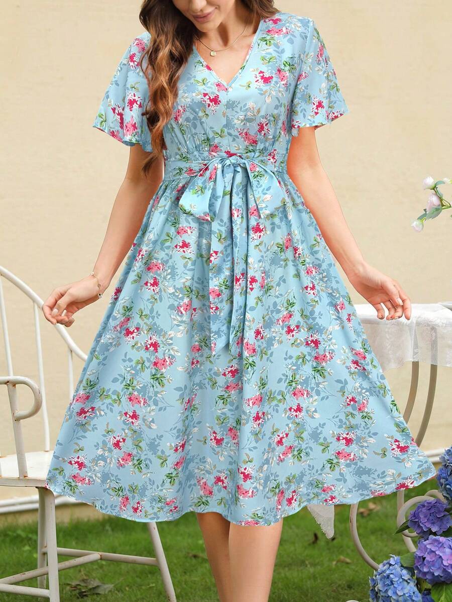 SHEIN Clasi Romantic Ditsy Floral Tie Waist Midi Dress,Sun Dress - Baby Blue - View 1