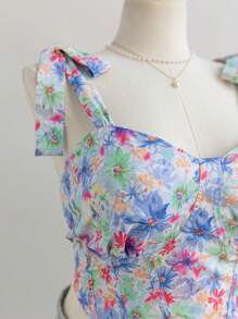 Soleia Plus Size Asymmetrical Floral Print Spaghetti Strap Camisole Top, Vintage Painting Style, Romantic & Casual For Vacation - Green - View 7