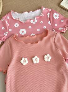 SHEIN Leap Crew 女婴可爱花卉图案 3D 玫瑰荷叶边圆领短袖 T 恤和裤子休闲舒适睡衣 4 件套