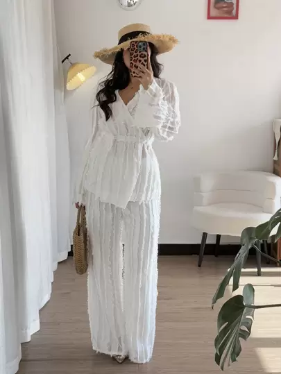 Rafferiza Conjunto de 2 piezas elegante y romántico con decoración de plumas, manga larga transparente y pantalones