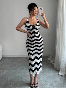 Chiquease Nouvelle arrivée Robe en tricot de style européen américain décontracté d'été / printemps, à fines bretelles, lacets sexy et style resort pour femmes - Noir et Blanc - Voir 8