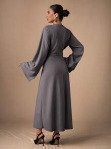 EURMUSE Elegant Commuter Simplistic Solid Color Bell Sleeve Long Dress - Dark Grey - View 2