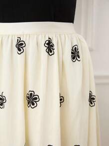 Lacomfia Women's Casual Floral Print Long Skirt For Vacation Fall Cloth For Women - Apricot - View 6