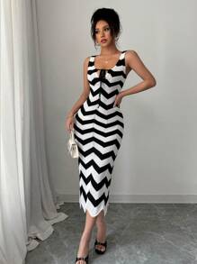 Chiquease Nouvelle arrivée Robe en tricot de style européen américain décontracté d'été / printemps, à fines bretelles, lacets sexy et style resort pour femmes - Noir et Blanc - Voir 5